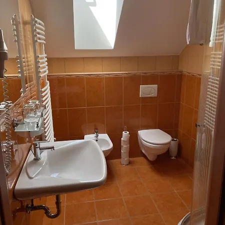Bed & Breakfast Mayer Pince Panzio