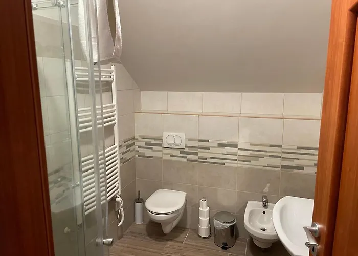Mayer Pince Panzio 3* Villány